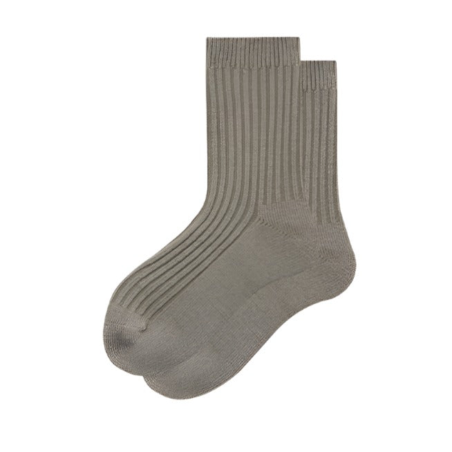 These classic and versatile gray wool blend socks will complement any kid's outfit.