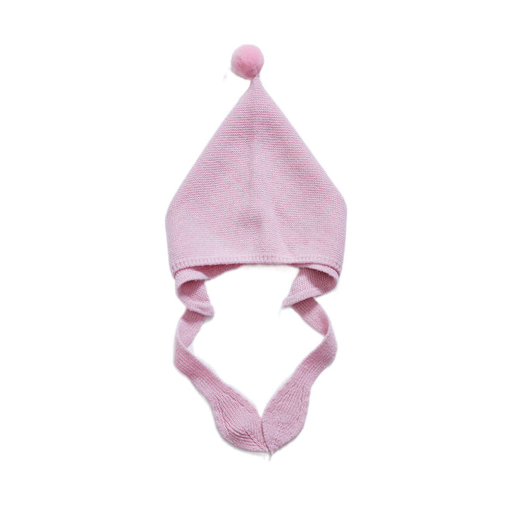 The gentle light pink shade brings extra sweetness to your children’s outfits.