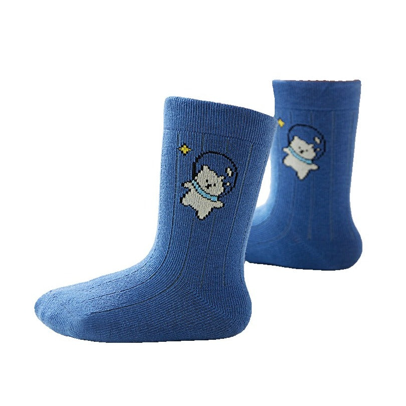 Ideal for daily wear, these socks are designed to keep up with your child’s active lifestyle while adding a playful touch to their wardrobe.