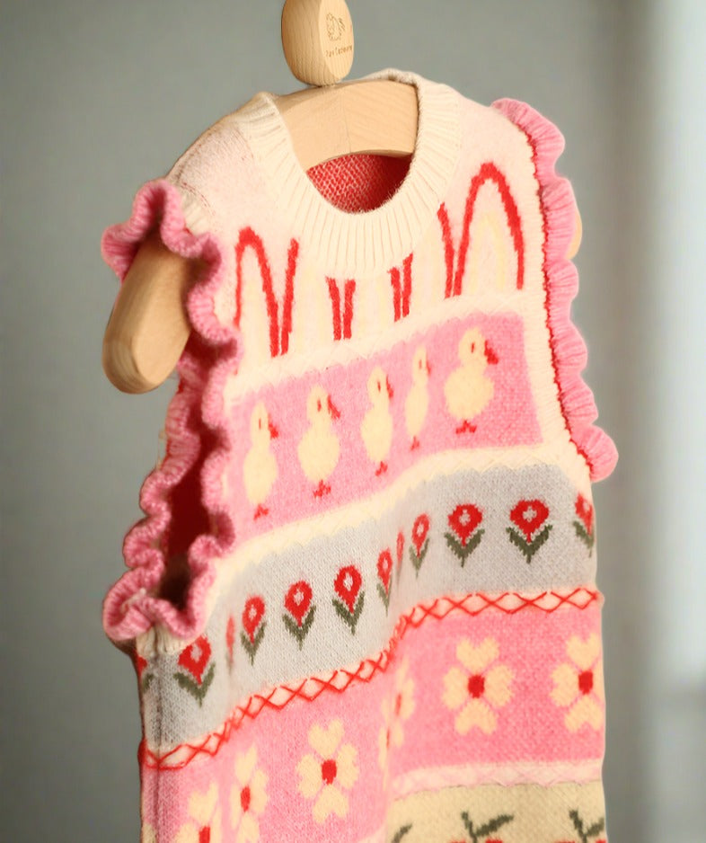 Stay stylish and cozy all year round in this cute lightweight cashmere vest for girls.