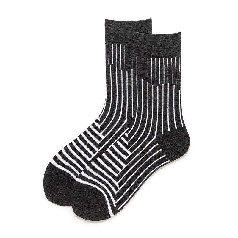 Men’s socks in black with white stripes.